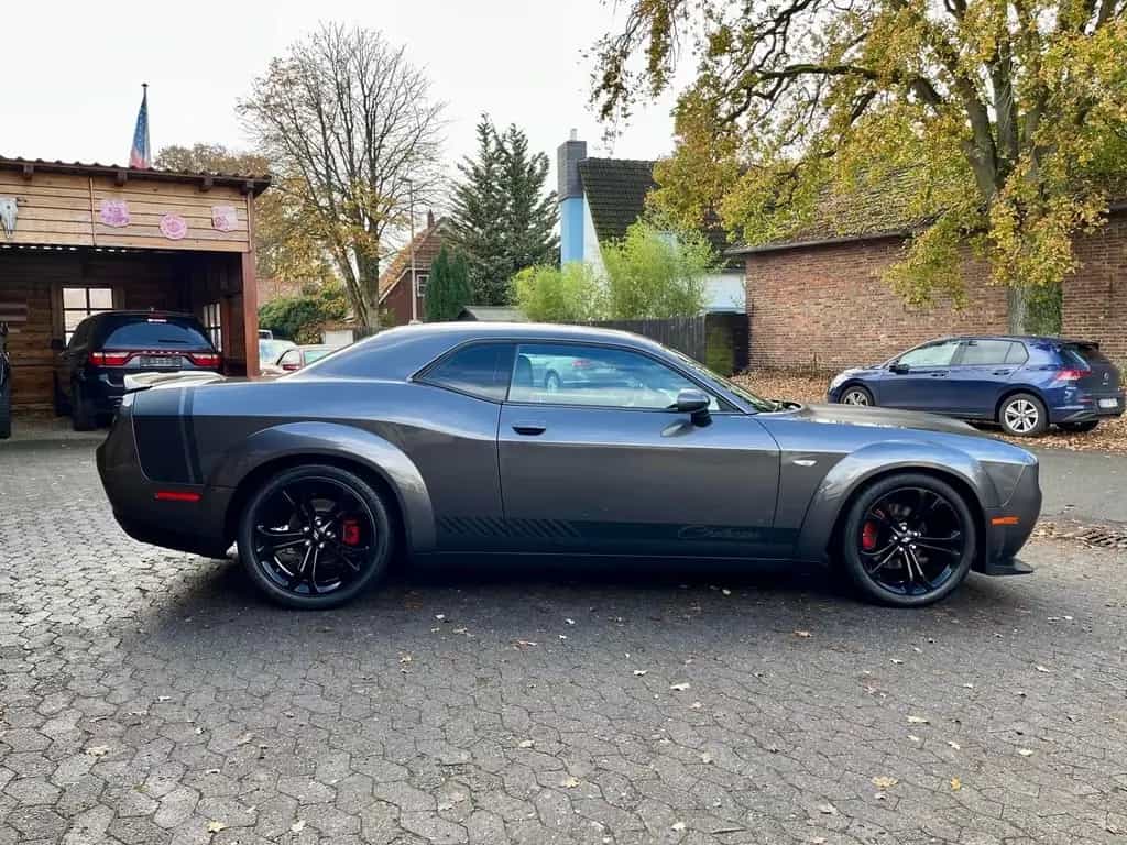 Dodge 5,7 V8*AUTOMAT*SRT WIDEBODY*LED*LEDER*GARANTIE* 08/2021-photo-16