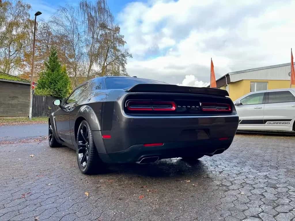 Dodge 5,7 V8*AUTOMAT*SRT WIDEBODY*LED*LEDER*GARANTIE* 08/2021-photo-24
