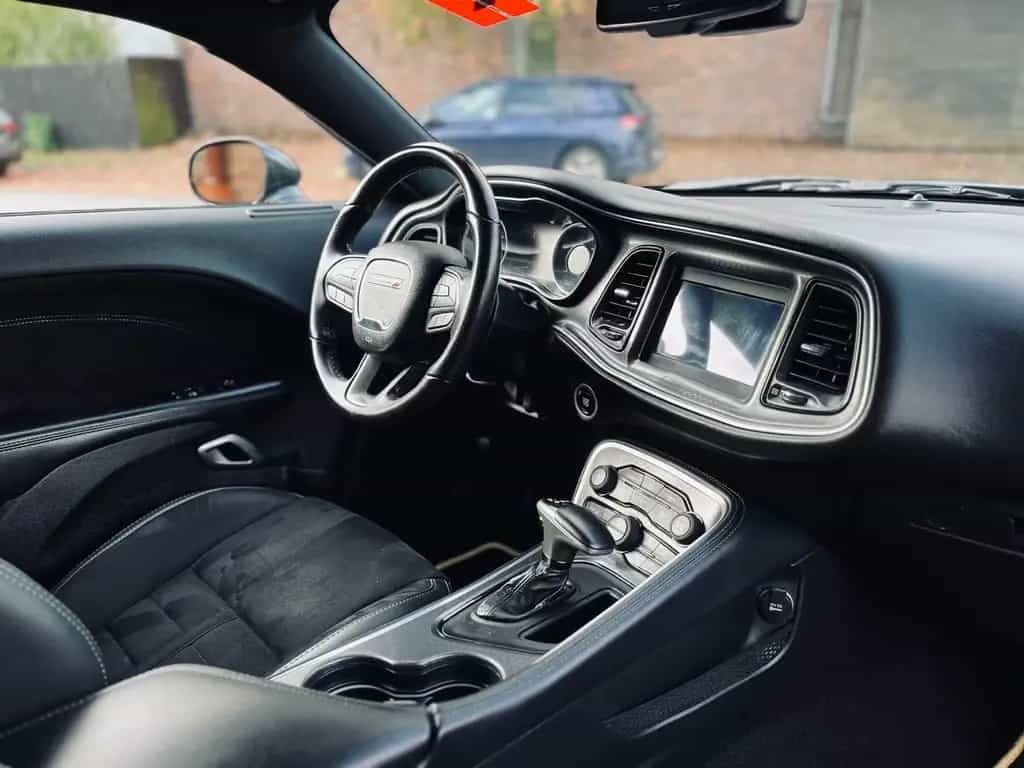 Dodge 5,7 V8*AUTOMAT*SRT WIDEBODY*LED*LEDER*GARANTIE* 08/2021-photo-39