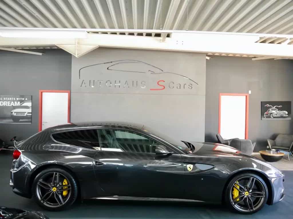 Ferrari FF Sitze*P.Display*LED Lenkrad*Carbon* 05/2014-photo-0