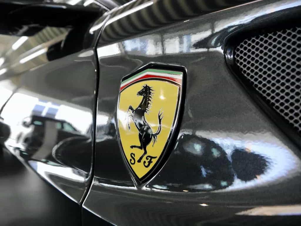 Ferrari FF Sitze*P.Display*LED Lenkrad*Carbon* 05/2014-photo-10