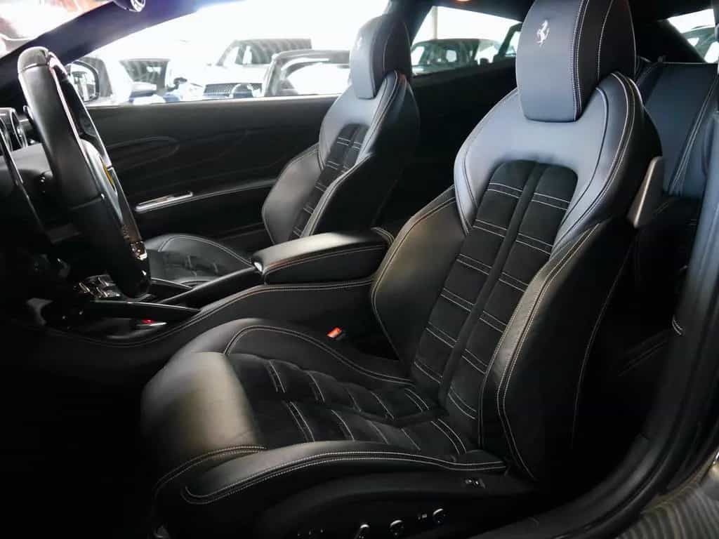 Ferrari FF Sitze*P.Display*LED Lenkrad*Carbon* 05/2014-photo-15