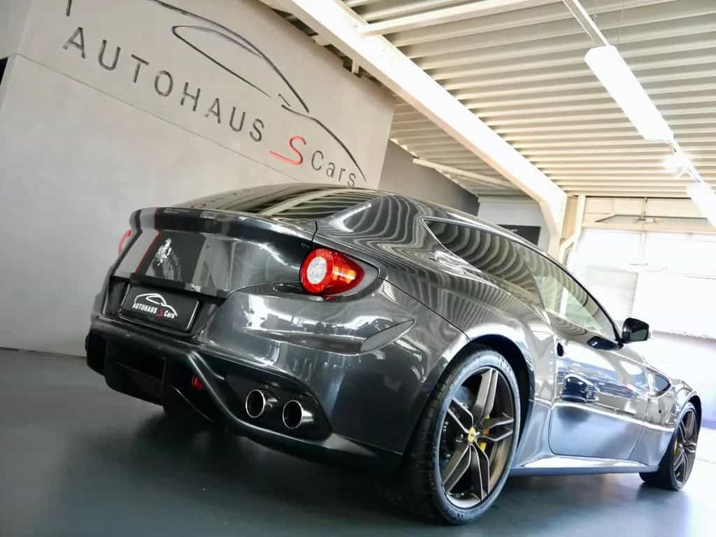 Ferrari FF Sitze*P.Display*LED Lenkrad*Carbon* 05/2014-photo-5