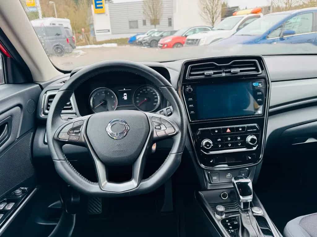 Ssangyong Tivoli Quartz*PDC hinten*KAM*DAB*CARPLAY*SHZ 11/2021-photo-12