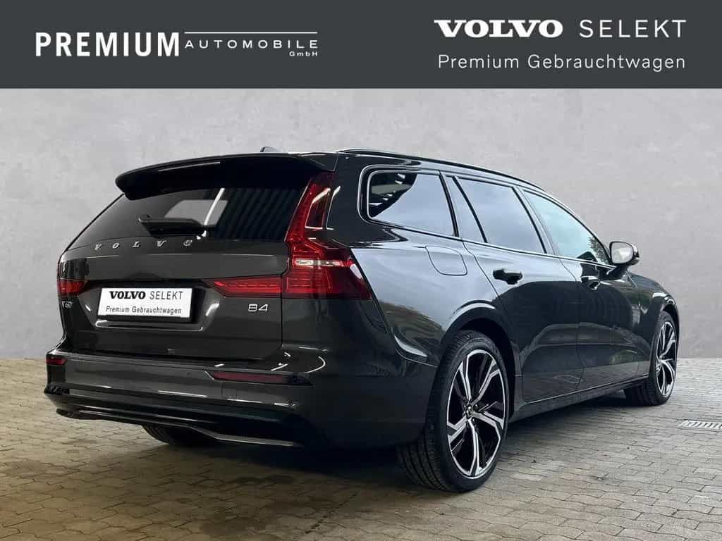 Volvo V60 Plus Dark B4 Benzin Pano/360°/ACC 03/2025-photo-1