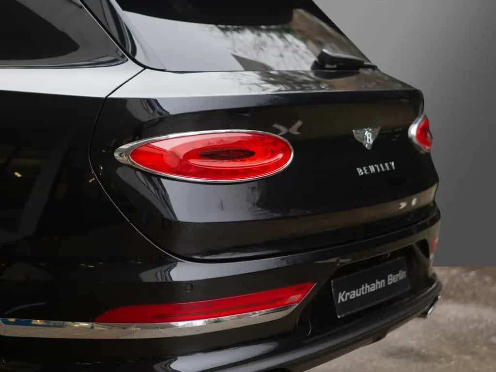 Bentley Bentayga 4.0 V8 *Front Seat Comfort*Mood Light* 06/2022-photo-23