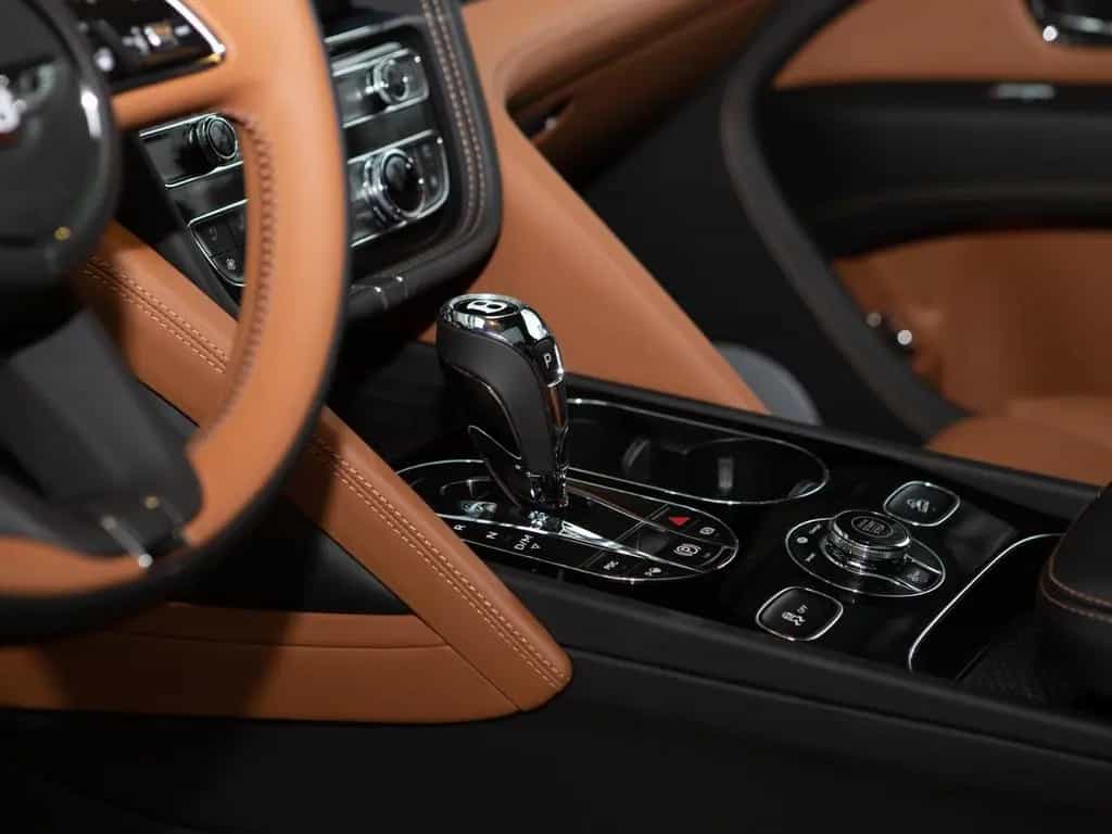 Bentley Bentayga 4.0 V8 *Front Seat Comfort*Mood Light* 06/2022-photo-26