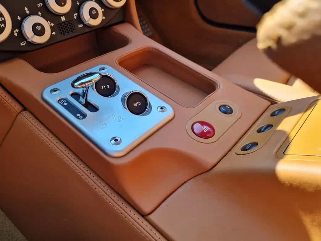 Ferrari 612 Scaglietti F1 11500 KILOMETER 03/2008-photo-16