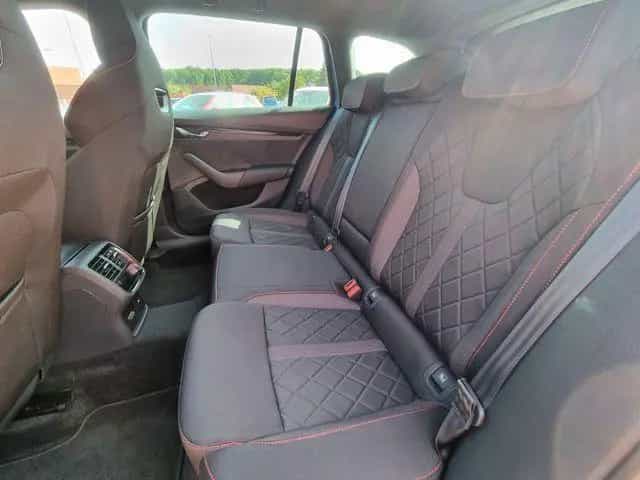 Skoda Octavia Combi RS DSG *AHK, ACC, NAVI COLUMBUS* 07/2021-photo-14