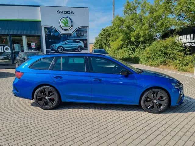 Skoda Octavia Combi RS DSG *AHK, ACC, NAVI COLUMBUS* 07/2021-photo-4