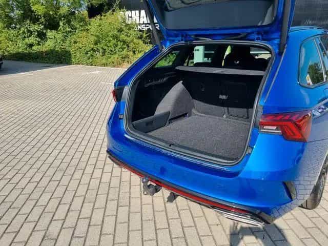 Skoda Octavia Combi RS DSG *AHK, ACC, NAVI COLUMBUS* 07/2021-photo-8