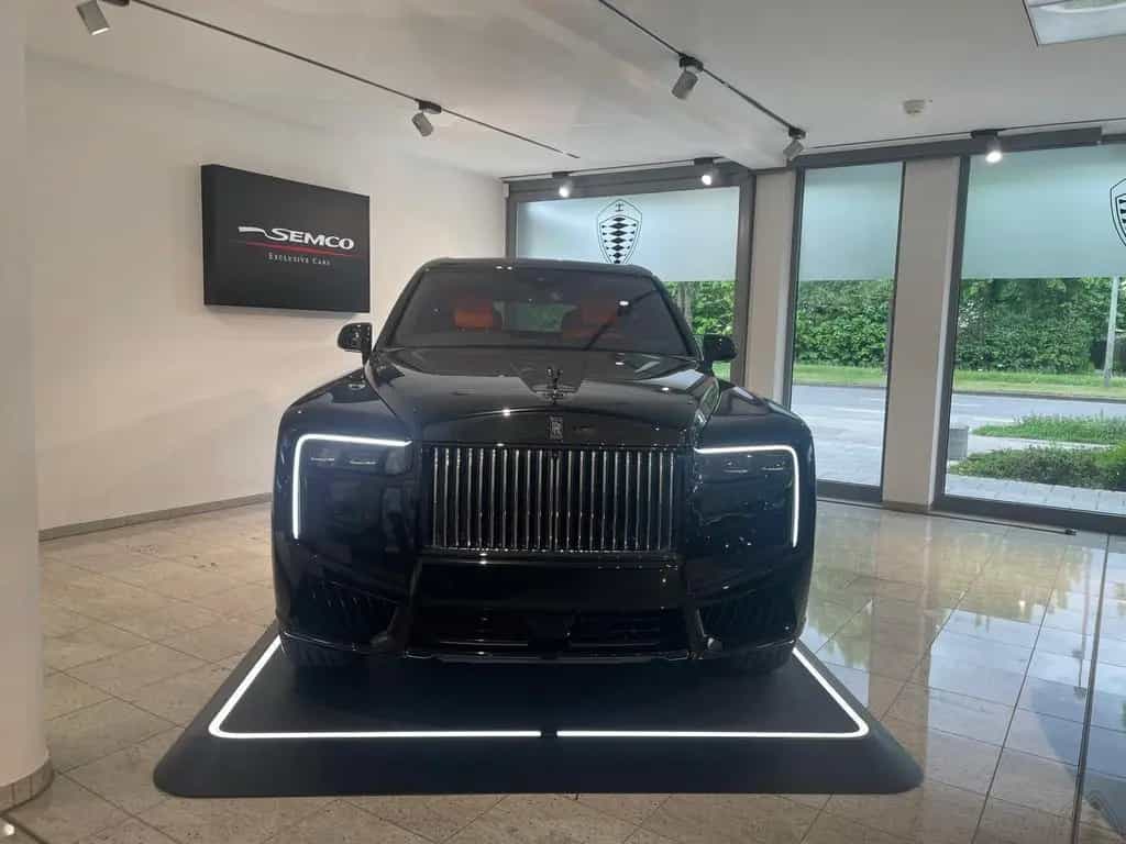Rolls-Royce Cullinan BALCK BADGE/FACELIFT/MY26/Sanctuary Seats null-photo-2