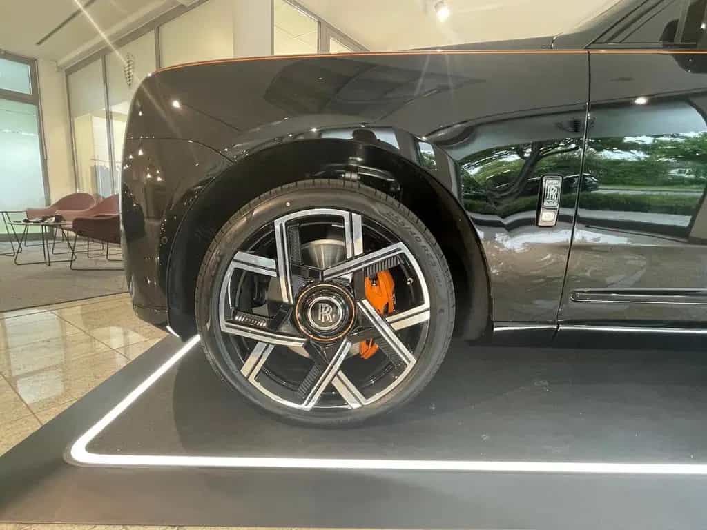 Rolls-Royce Cullinan BALCK BADGE/FACELIFT/MY26/Sanctuary Seats null-photo-21