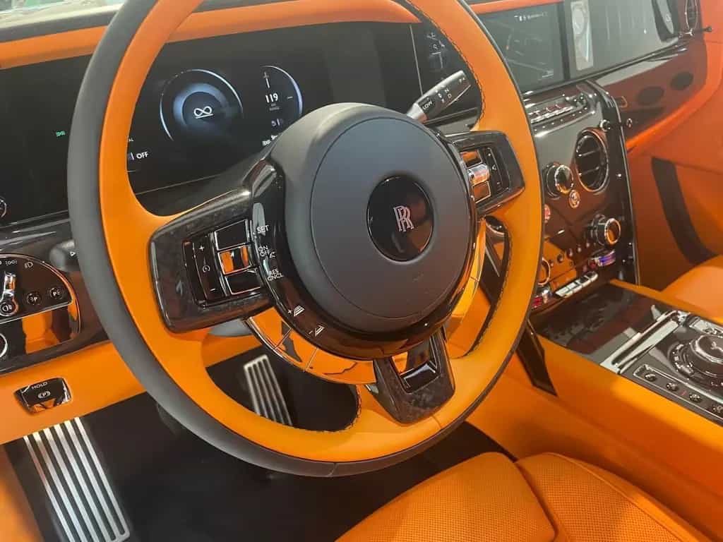 Rolls-Royce Cullinan BALCK BADGE/FACELIFT/MY26/Sanctuary Seats null-photo-9