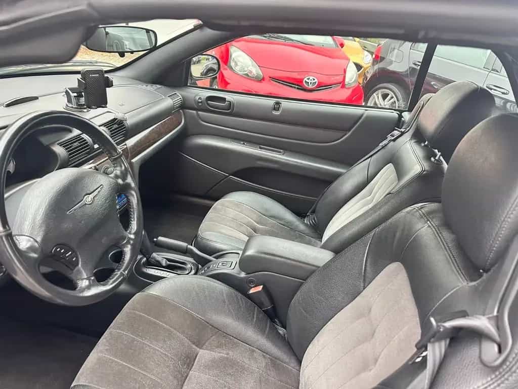 Chrysler Sebring Cabrio 2.7 Limited Automatik+Leder+Tüv 02/2007-photo-5