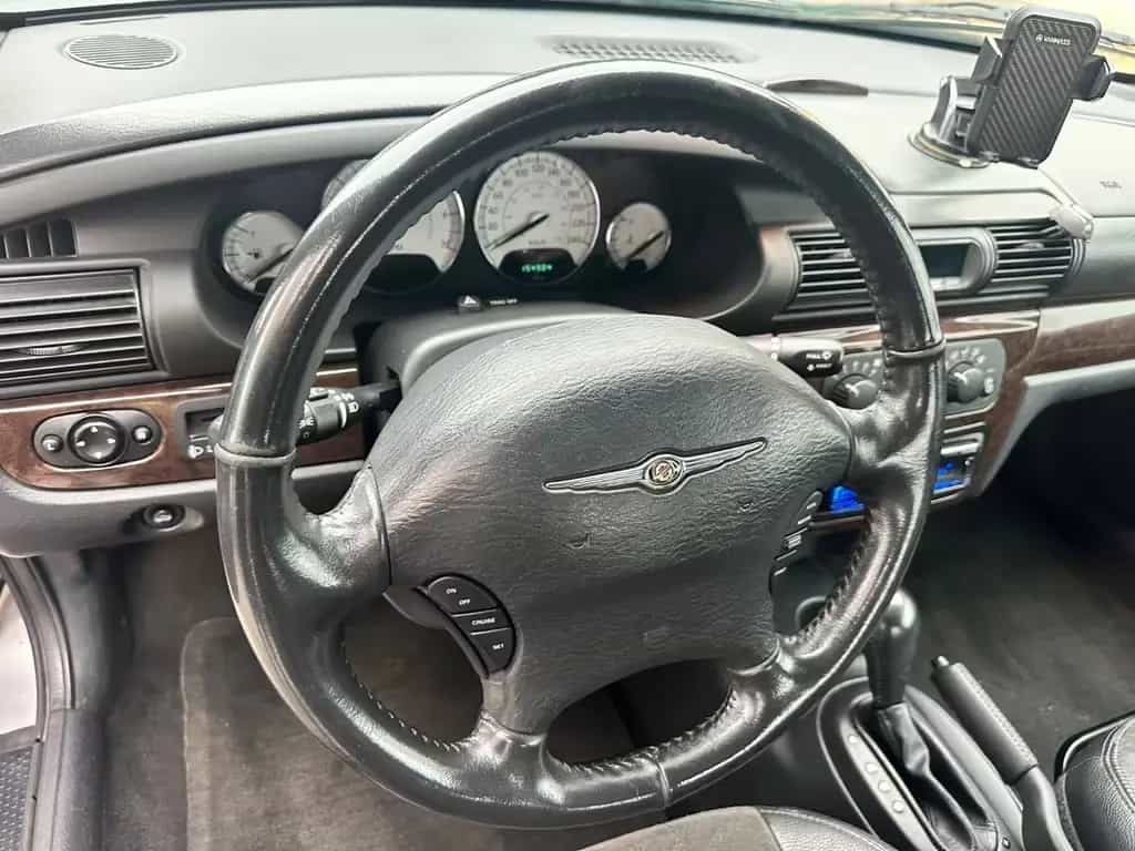 Chrysler Sebring Cabrio 2.7 Limited Automatik+Leder+Tüv 02/2007-photo-7