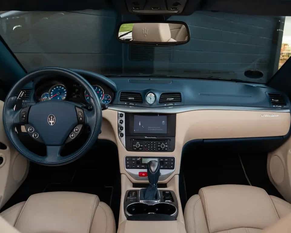 Maserati GranCabrio 04/2011-photo-5