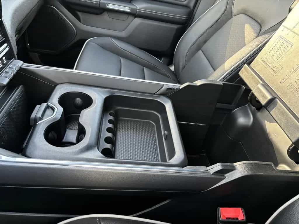 Dodge RAM 1500 Laramie Crew Cab *LPG* MY 2025 09/2024-photo-24