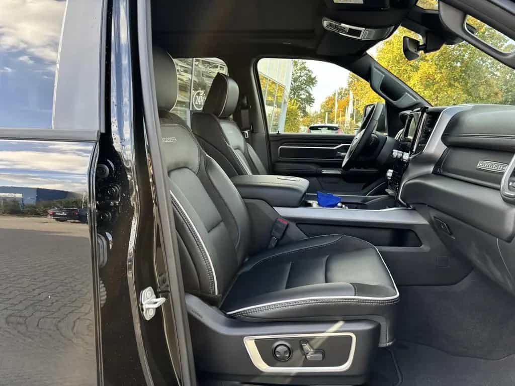 Dodge RAM 1500 Laramie Crew Cab *LPG* MY 2025 09/2024-photo-28