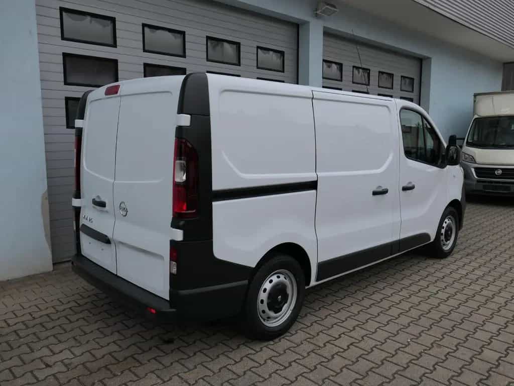 Opel Vivaro Bi-Turbo SORTIMO Navi Klima PDC Garantie* 11/2018-photo-16
