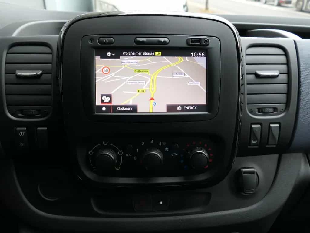 Opel Vivaro Bi-Turbo SORTIMO Navi Klima PDC Garantie* 11/2018-photo-22