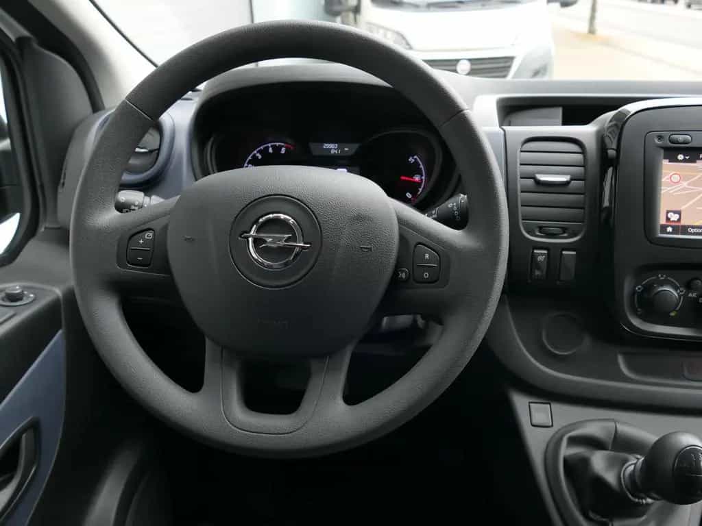 Opel Vivaro Bi-Turbo SORTIMO Navi Klima PDC Garantie* 11/2018-photo-24