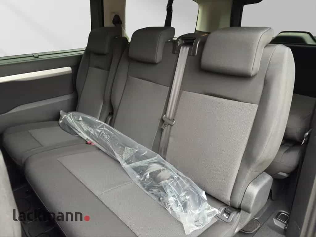 Toyota Proace (Verso) Proace 2.0 L2 4X4 Shuttle Comfort Verso 9 Sitzer 11/2024-photo-11