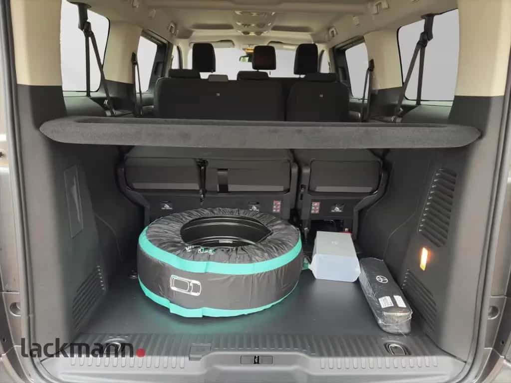 Toyota Proace (Verso) Proace 2.0 L2 4X4 Shuttle Comfort Verso 9 Sitzer 11/2024-photo-12