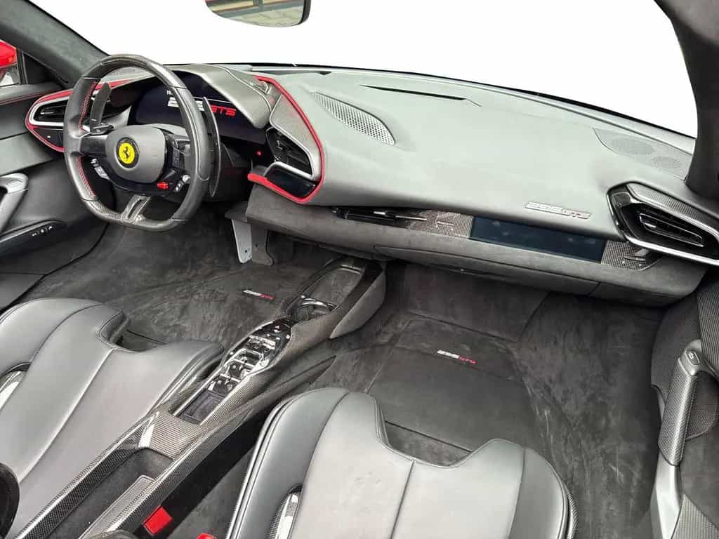 Ferrari 296 GTS 140.000€ an Optionals 05/2023-photo-15