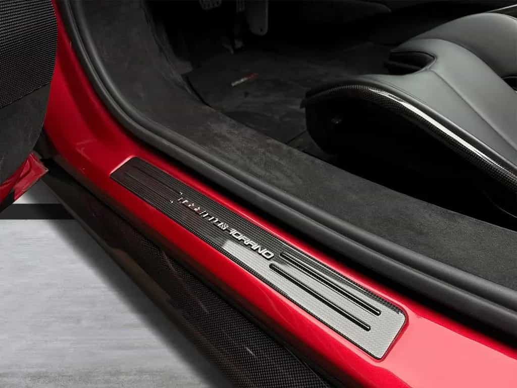 Ferrari 296 GTS 140.000€ an Optionals 05/2023-photo-23