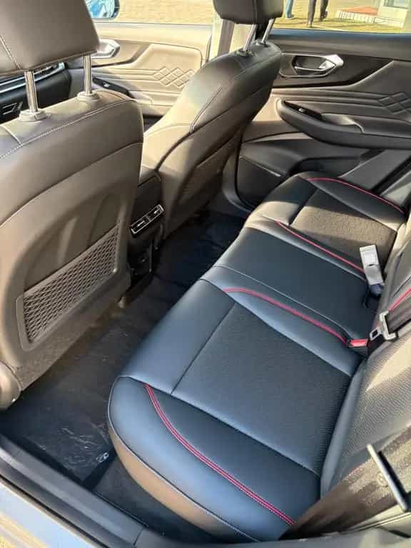 BAIC Beijing X75 sofort verfügbar null-photo-11