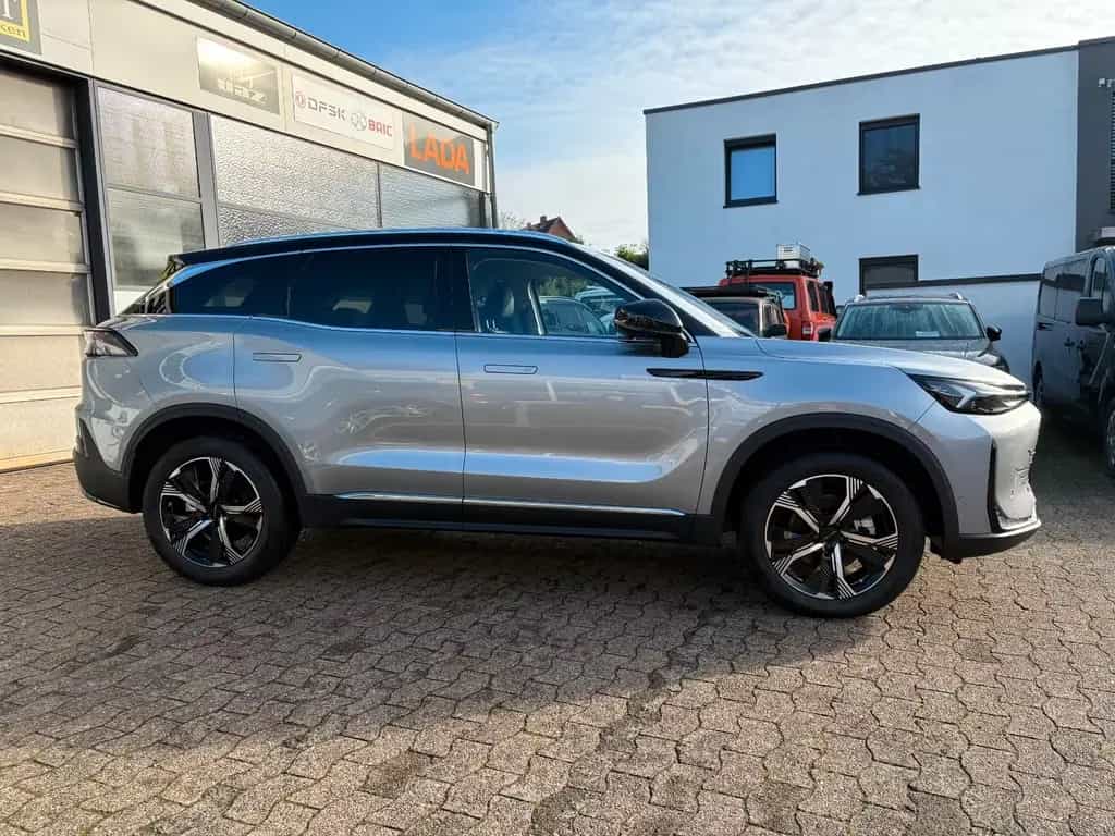 BAIC Beijing X75 sofort verfügbar null-photo-3