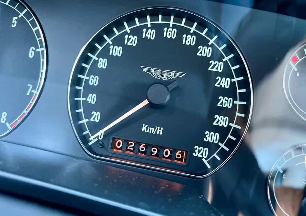 Aston Martin DB7 Vantage V12 Neuwagenzustand 10/1999-photo-6
