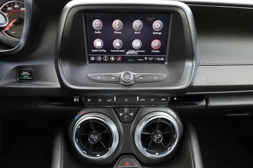Chevrolet Camaro 2.0 Coupé 1LT/APPLE/LED/RFK/WIFI/SHZ/R20 06/2022-photo-13