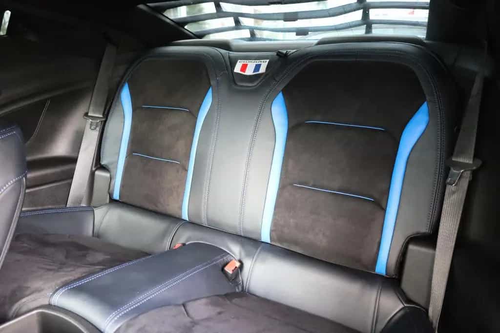 Chevrolet Camaro 2.0 Coupé 1LT/APPLE/LED/RFK/WIFI/SHZ/R20 06/2022-photo-18
