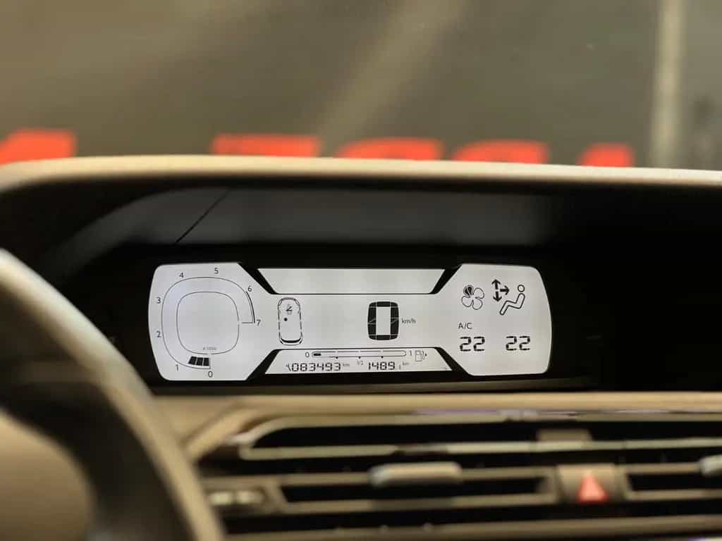 Citroën C4 SpaceTourer Live /Tempomat/BT/PDC/8-Fach/TÜV 01/2019-photo-20