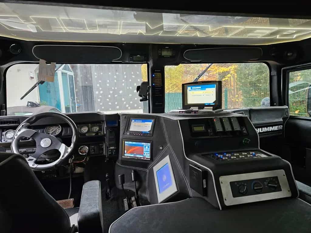 Hummer H1 ,6.5 L Diesel, Sondermodel m. vielen Extras 03/1994-photo-9