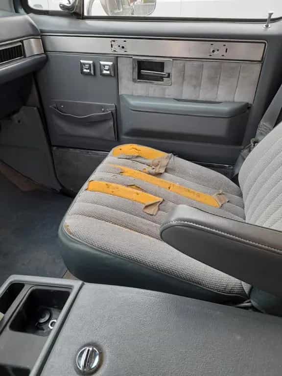Chevrolet Suburban 5.7l V8 H-Zulassung Motor neu TÜV NEU 02/1985-photo-11