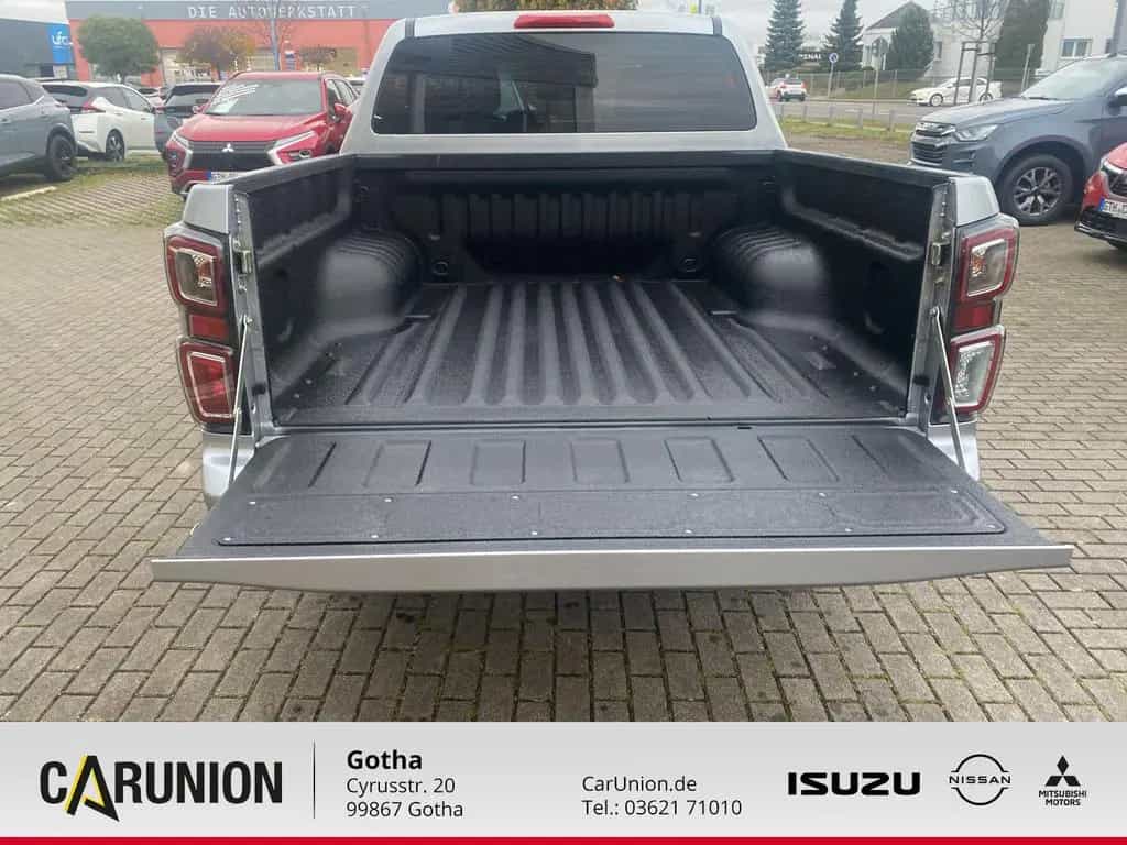 Isuzu D-Max V-Cros Double Cab 03/2025-photo-10
