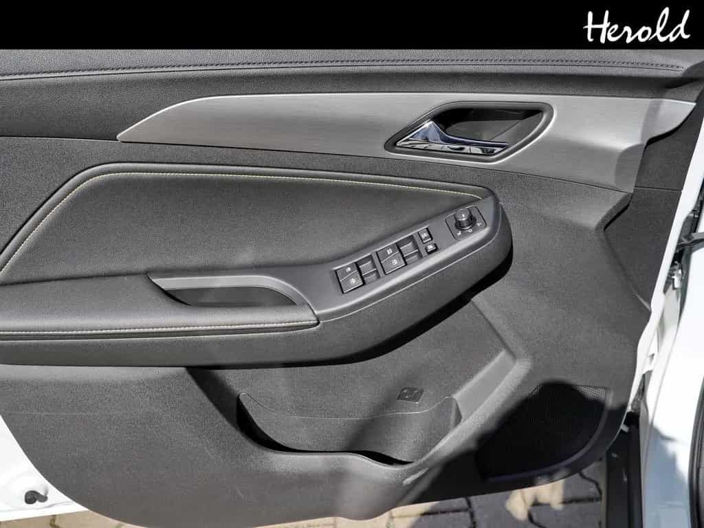 BAIC Senova X35 T *sofort verfügbar * null-photo-13