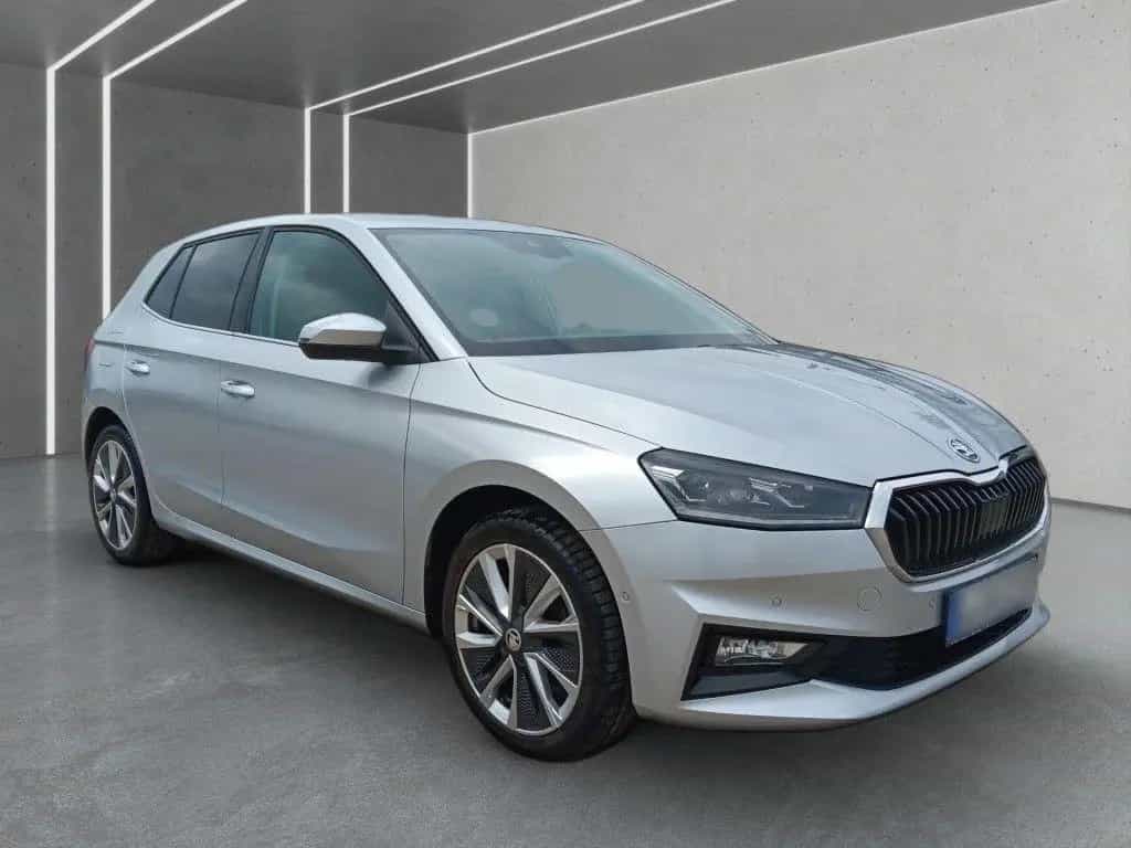 Skoda Fabia 1.0 TSI Style*NAVI*LED*Kamera*SHZ* 06/2022-photo-4