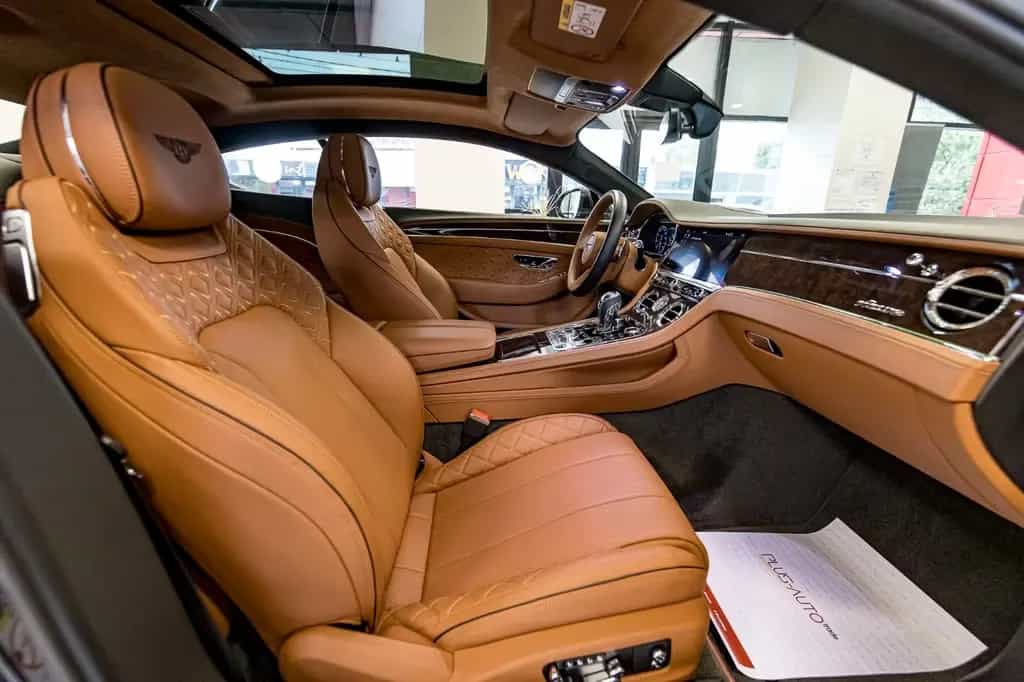 Bentley Continental GT Azure V8 06/2023-photo-10