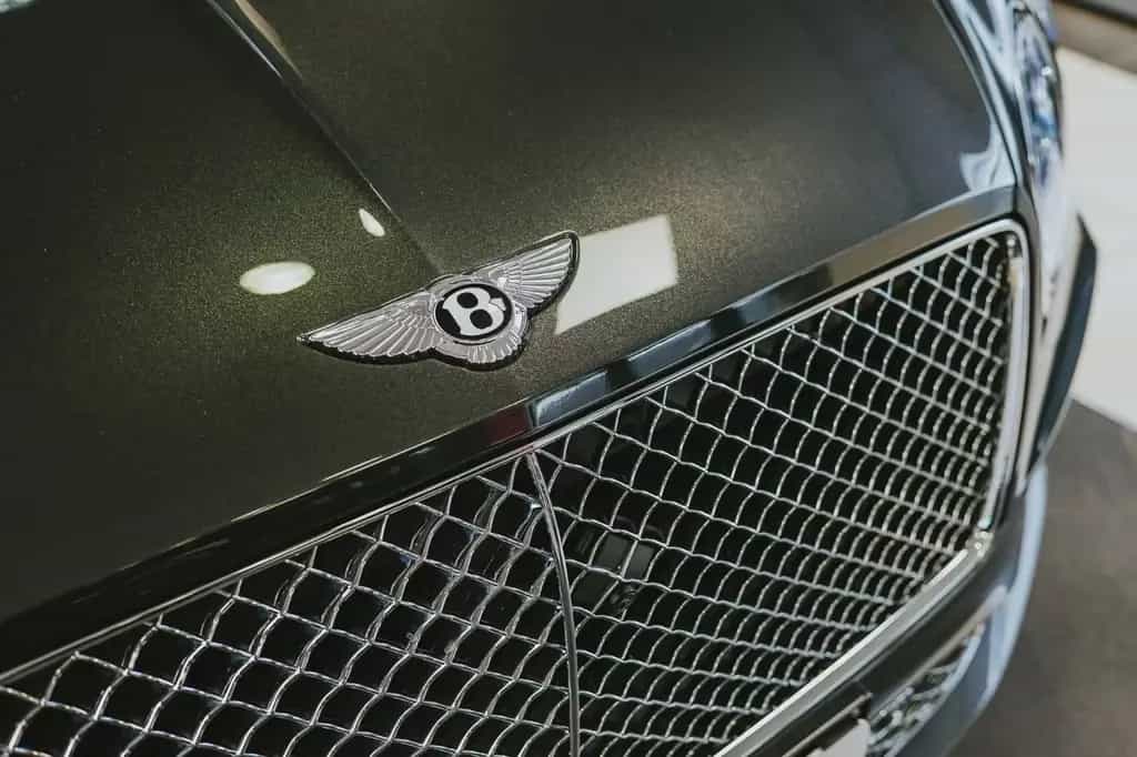 Bentley Continental GT Azure V8 06/2023-photo-27
