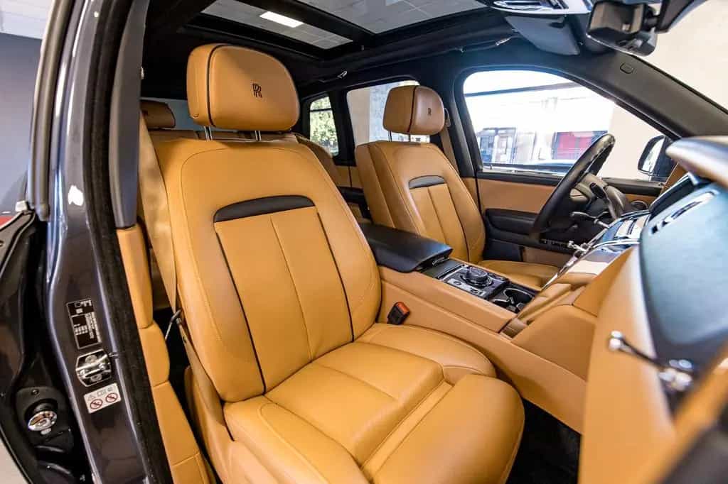Rolls-Royce Cullinan - 05/2019-photo-10