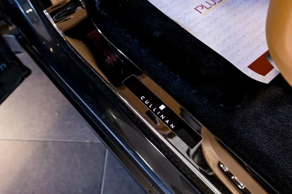 Rolls-Royce Cullinan - 05/2019-photo-24