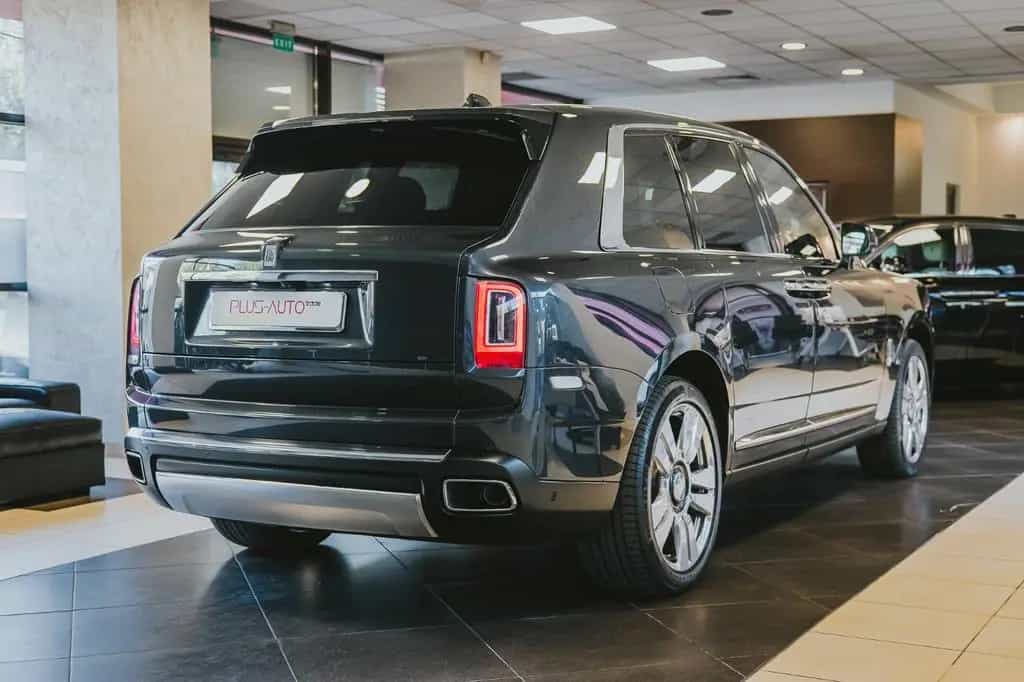 Rolls-Royce Cullinan - 05/2019-photo-3