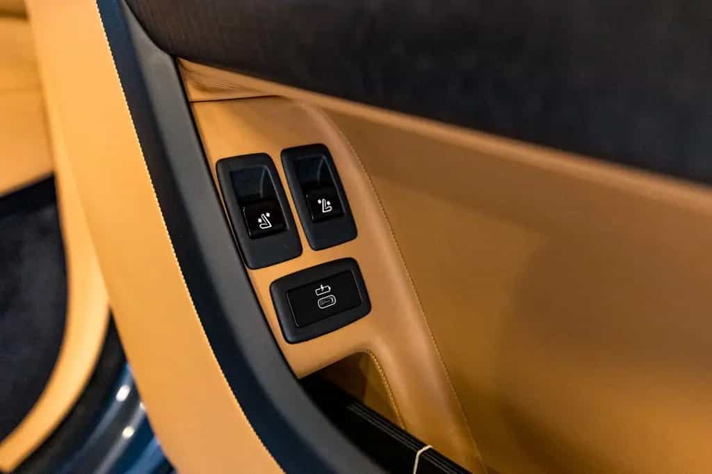 Rolls-Royce Cullinan - 05/2019-photo-30
