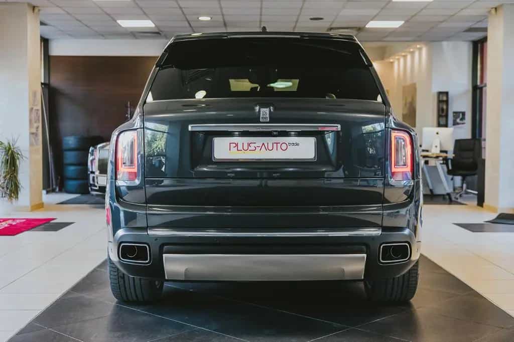Rolls-Royce Cullinan - 05/2019-photo-4