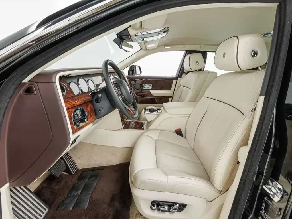 Rolls-Royce Phantom VIII * TWIN COACHLINE * 06/2018-photo-10