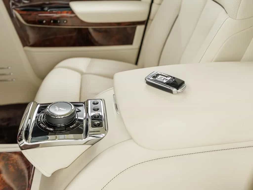 Rolls-Royce Phantom VIII * TWIN COACHLINE * 06/2018-photo-17